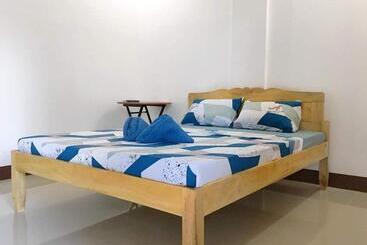 بنسيون Za Priscila Tourist Inn