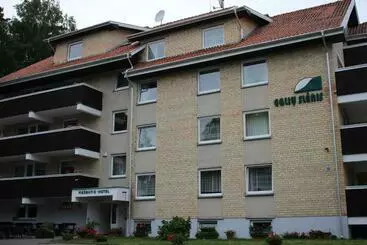 هتل Egliu Slenis
