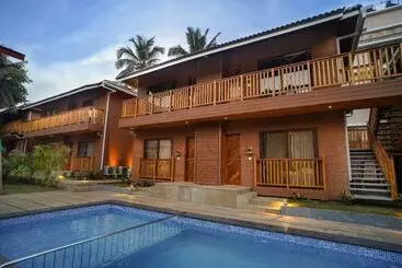 Hotel Treehouse Mars Beach Cottages