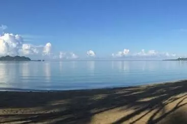 Nabulao Beach And Dive Resort