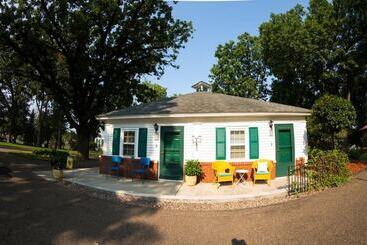 مبيت وإفطار Oak Park Inn