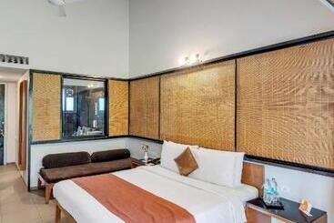 فندق Club Mahindra Corbett