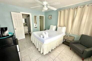 汽车旅馆 St Maurice Beach Inn