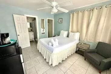 Motel St Maurice Beach Inn