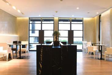 ホテル Oliva Luxury  Montevideo