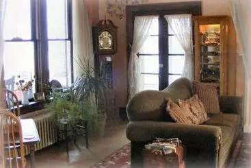 River Rose Inn Bed And Breakfast