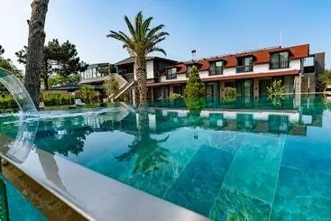 Assos Hunters Hotel   Special Class