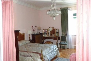 کلبه Casa Do Comendador