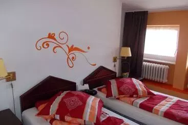 هتل Im Bahnhof Passau