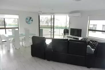 Kalua Holiday Apartments