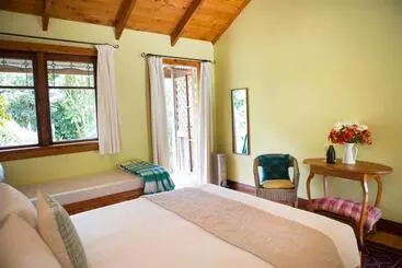 一軒屋 The Church Accommodation