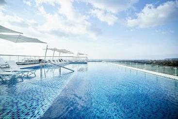 Hotel Grand Josun Jeju