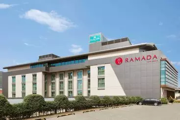 هتل Ramada By Wyndham Gemli̇k