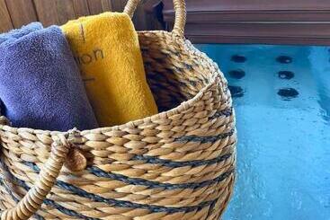 هتل Anthemion Suites And Villas