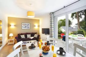 Hotel Résidence Nemea Le Domaine De La Baie