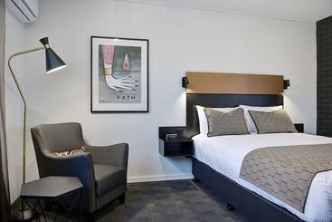 汽车旅馆  Cbd Motor Inn