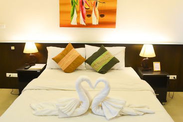 客栈  The Cozy House