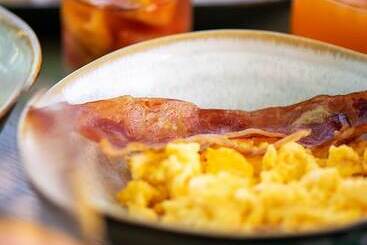 Отель Latitude 21