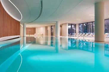 בית מלון כפרי Sheraton Dubrovnik Riviera