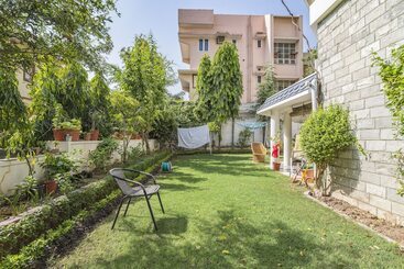 بنسيون Girisadan Homestay