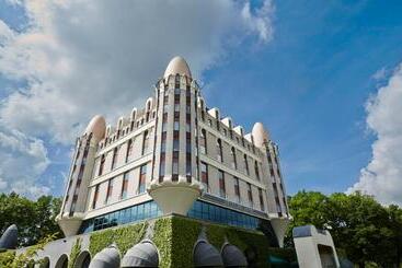 Efteling Hotel  Theme Park Tickets Included