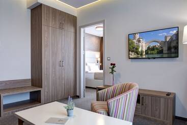 בית מלון כפרי Eden