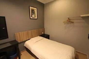 Hotel Station 18
