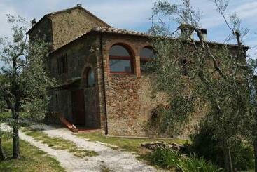 ベッドアンドブレックファースト Colombaio In Colle