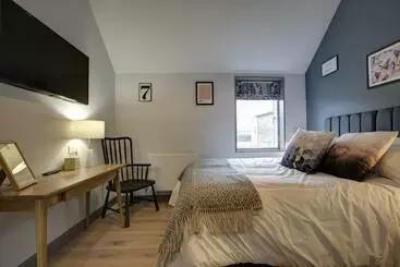 ユースホステル The Temple Inn