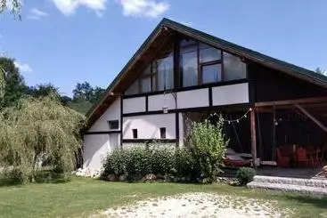 ペンション Casa Moeciu Family