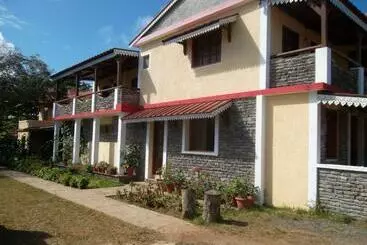 تختخواب و صبحانه Le Tropical Chez Jeannette