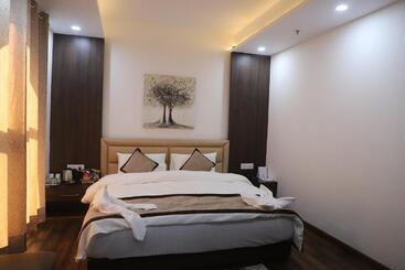 בית מלון כפרי City Choice Inn