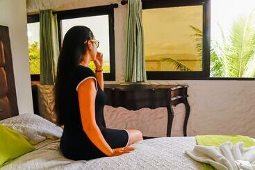 هتل Mi Paraíso Río Dulce