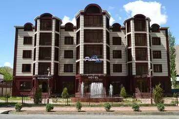 Hotel Pamir Palace