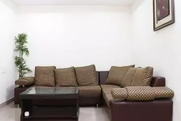 Falcons Nest Studio Apartments