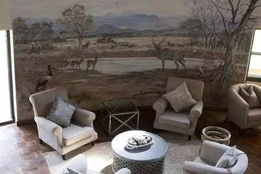 בית מלון כפרי Lilayi Lodge