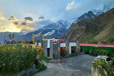 هتل Hard Rock Hunza