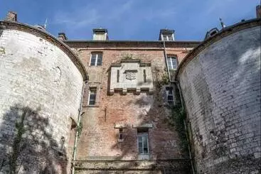 ベッドアンドブレックファースト Chateau De Bouillancourt En Sery