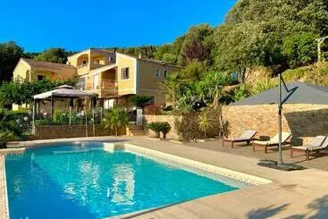 Bed and Breakfast Villa U Tramontu