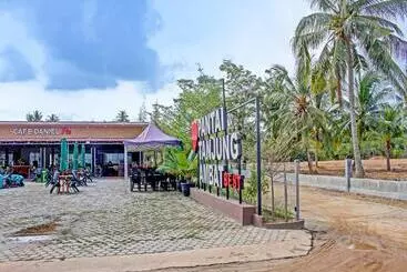 Hotel Oyo 91643 Homestay Daniel 76