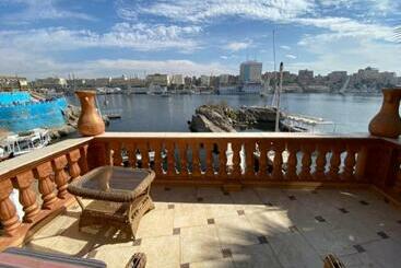 Pensão Adham Guest House