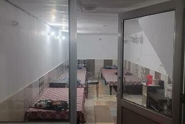 بنسيون Shubham Guest House