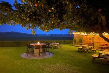 ホテル Allanton Inn