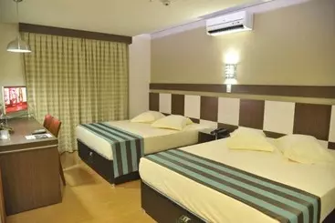 Szálloda Maestro Premium Cascavel