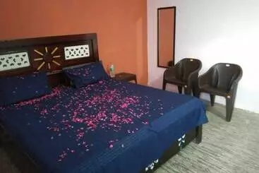 Hôtel J.t Red Star