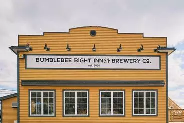 ホテル Bumblebee Bight Inn