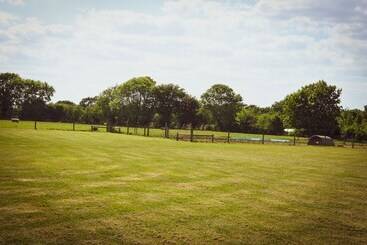 ホテル Dawn Chorus Holidays