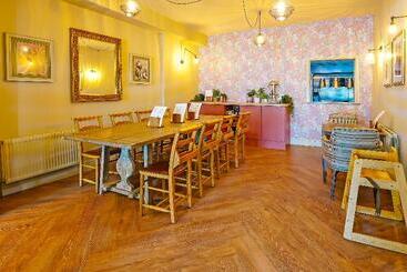 فندق The White Horse