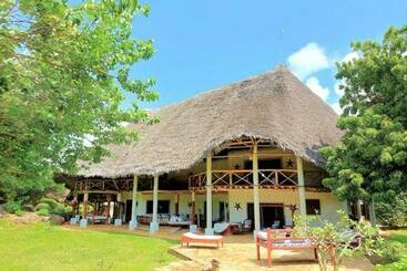 ベッドアンドブレックファースト Gulu House