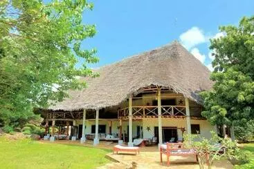 Bed and Breakfast Gulu House